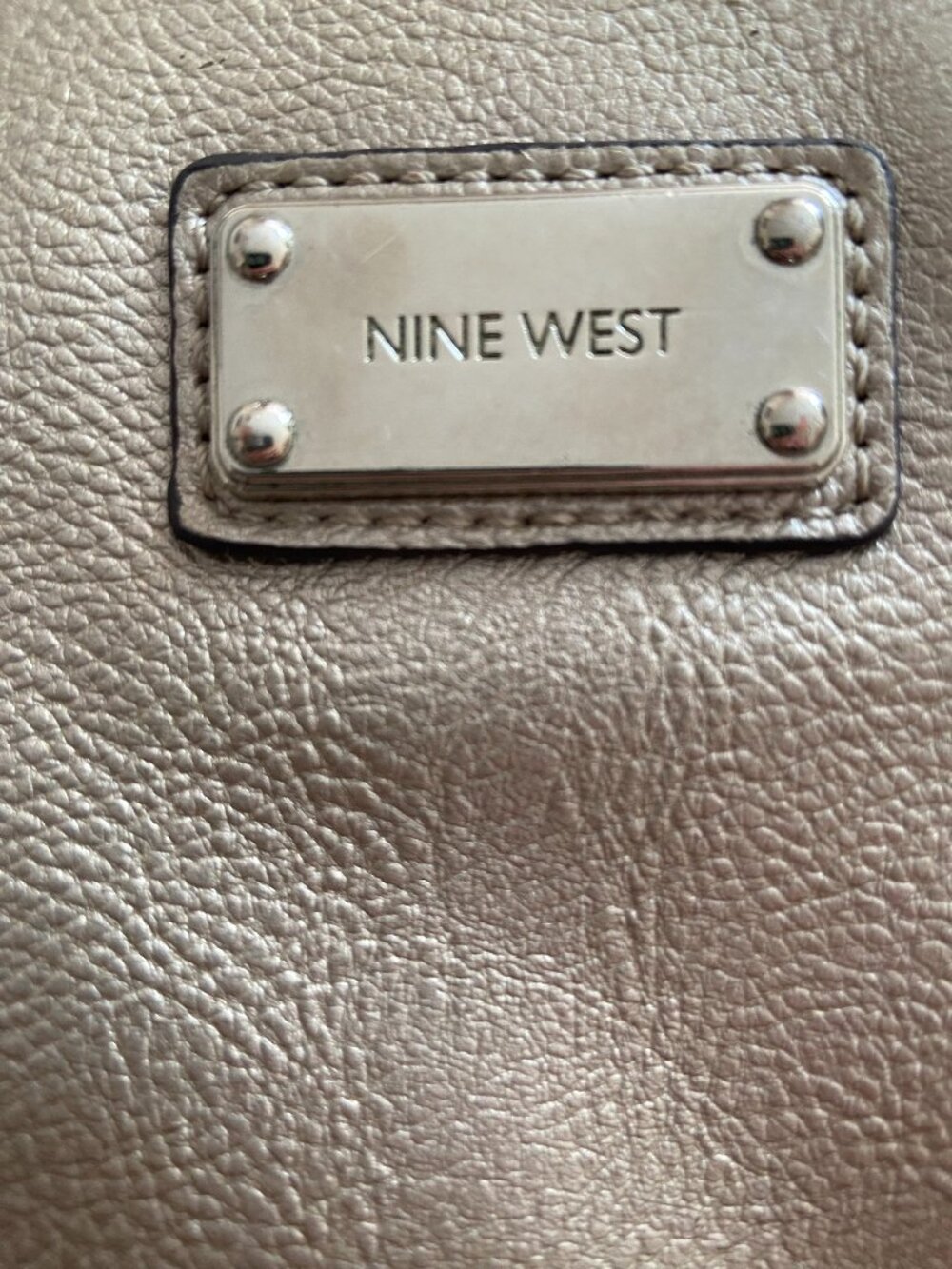 Mine West Gold Tone Metallic Crossbody Purse Bag Front Zippers Pockets